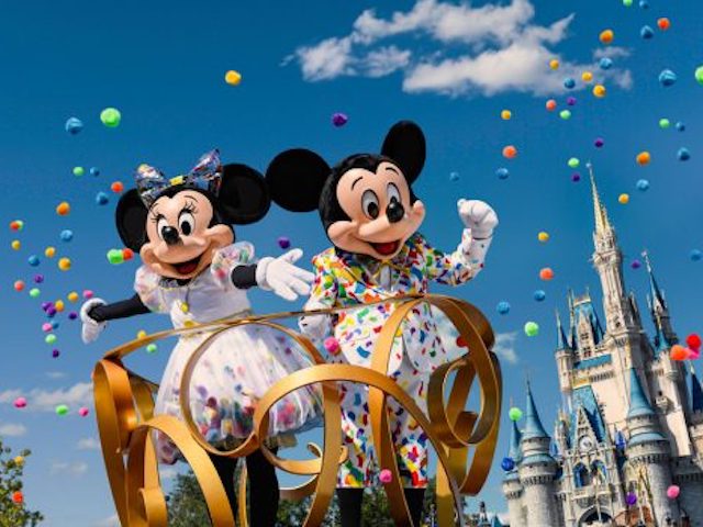 Công nghệ thông tin - Nhà mạng đầu tiên số hóa thế giới cổ tích Disney với siêu anh hùng Marvel