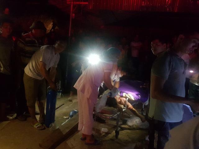 Tin tức trong ngày - Quảng Ninh: Xe chở đất đâm sập nhà, 2 mẹ con tử vong thương tâm