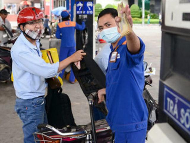 Giá xăng dầu đổ dốc sau hai ngày tăng liên tiếp