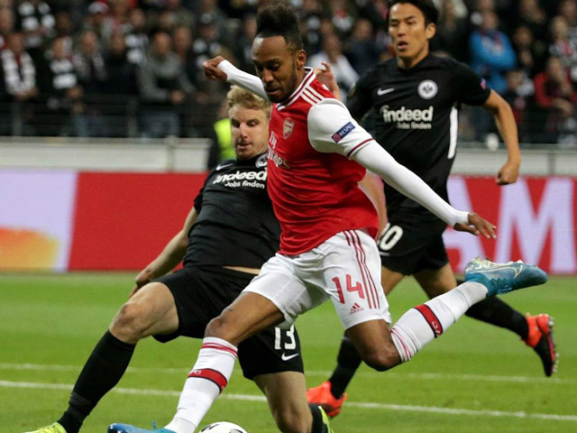 Bóng đá - Trực tiếp bóng đá Arsenal - E.Frankfurt: Bất lực những phút cuối (Hết giờ)
