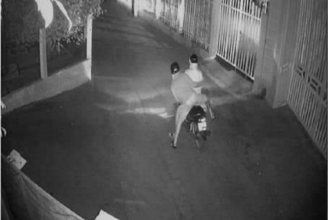 Bà T. tin rằng, 1 trong 2 đối tượng này có nhân dạng giống với ông M.