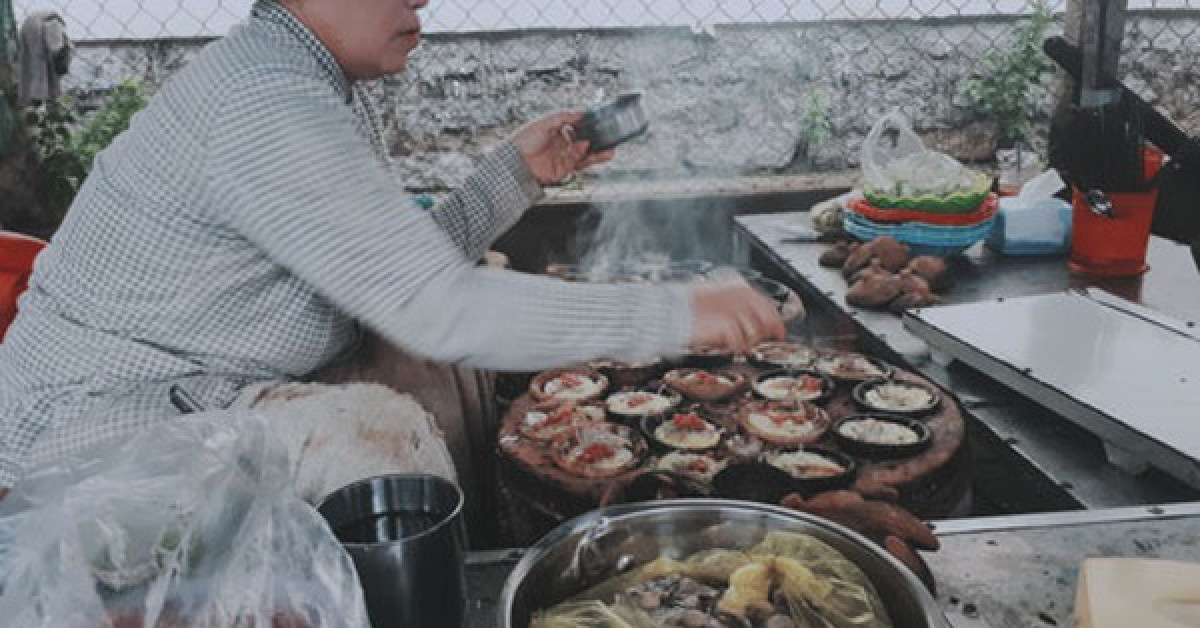 Ẩm thực - "Xèo xèo" bánh căn Cam Ranh
