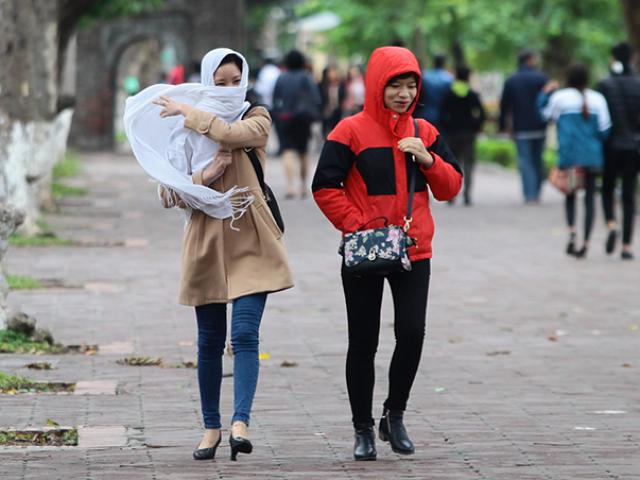 Tin tức trong ngày - Không khí lạnh tiếp tục tăng cường, miền Bắc trời rét, miền Trung mưa lớn