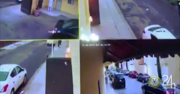 Video: Two assassins in disguise shot and killed a Mexican civil servant as soon as they left home