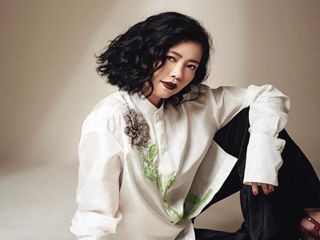 Thời trang - NTK Hà Linh Thư đưa chuyện tình của ông bà nội vào bộ sưu tập mới