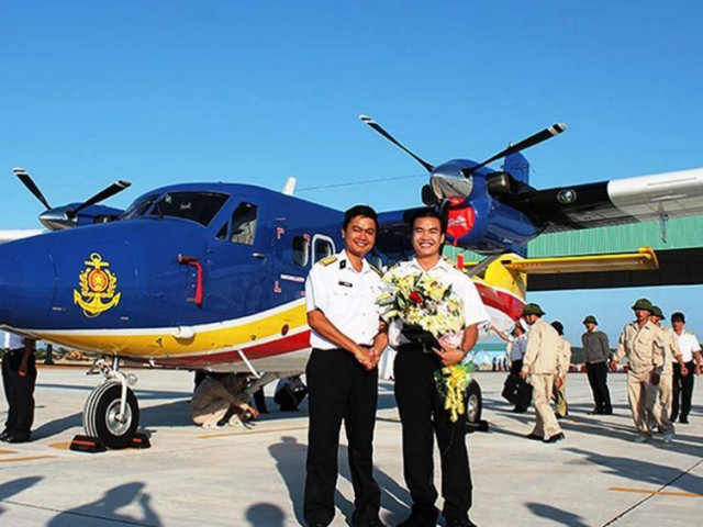 Tin tức trong ngày - Gặp người lái thủy phi cơ xuyên 5 nước về Việt Nam