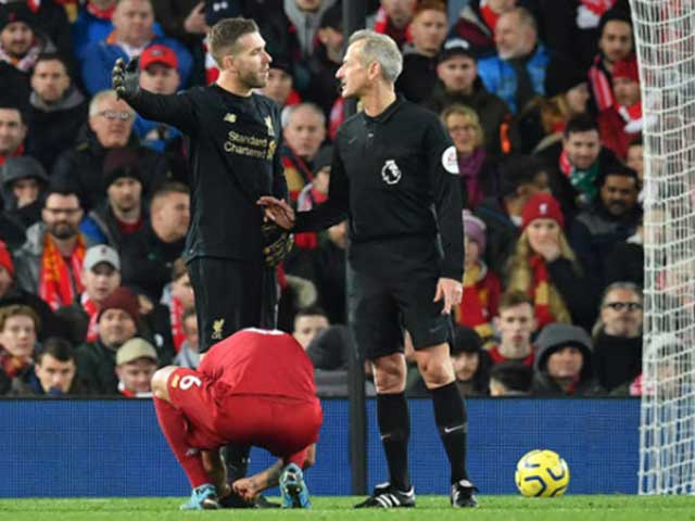 Bóng đá - Fan Liverpool nổi cơn tam bành: Trọng tài “kiến tạo” bàn thua gây tranh cãi