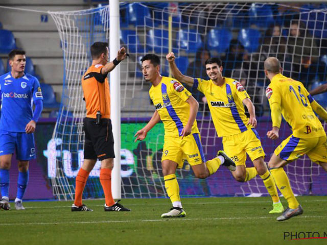 Bóng đá - Video highlight trận Genk - Sint Truidense: Ngược dòng đẳng cấp, ra mắt mãn nhãn