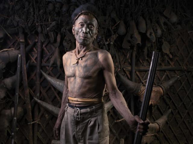 Hồ sơ - Những người đàn ông Ấn Độ thân thiện này không ngờ là chiến binh chuyên lấy đầu người