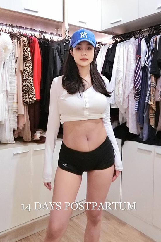 Vóc dáng của Diệp Lâm Anh 14 ngày từ sau khi sinh con đầu lòng.
