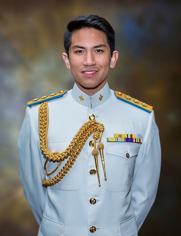 Hoàng tử Abdul Mateen Bolkiah&nbsp;là con trai thứ của Quốc vương Brunei Hassanal Bolkiah. Anh năm nay 28 tuổi.