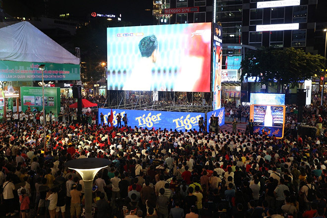 Trước sức ép đôi bên nhưng đội bạn có phần may mắn hơn, U22 Việt Nam đã phải chịu một bàn thua vào phút 22 của trận đấu. Mặc dù vậy, đây chỉ như một cú hích để U22 Việt Nam thi đấu hăng say hơn.