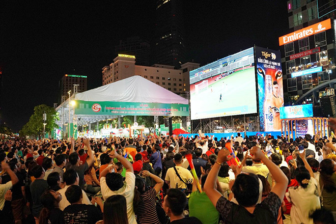 U22 Việt Nam phá dớp trước U22 Indonesia, CĐV tưng bừng với bàn thắng “cực phẩm” phút thứ 92 - 7