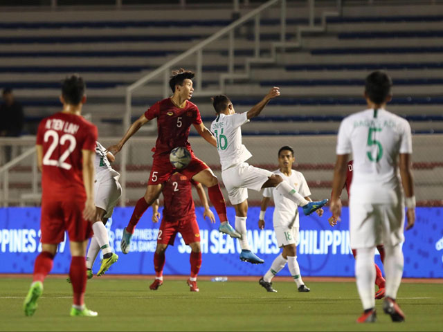 Bóng đá - U22 Việt Nam nỗ lực tấn công, đe dọa khung thành "Kepa Đông Nam Á"