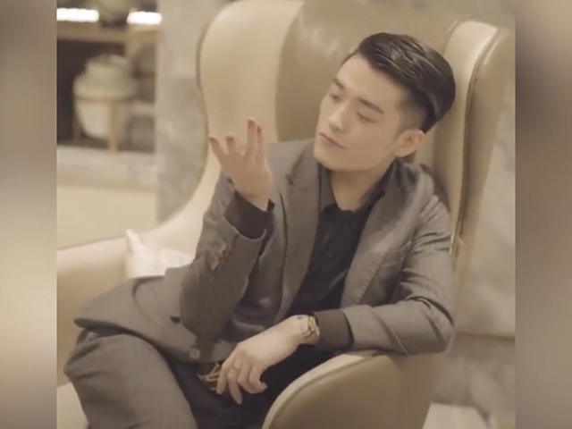 Video Clip Cười - Tuyệt chiêu "né thính không sợ dính" cho các trai đẹp