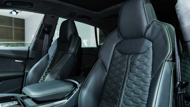 Audi tung phiên bản RS cho dòng xe SUV Q8, giá bán gần 3,3 tỷ đồng - 12