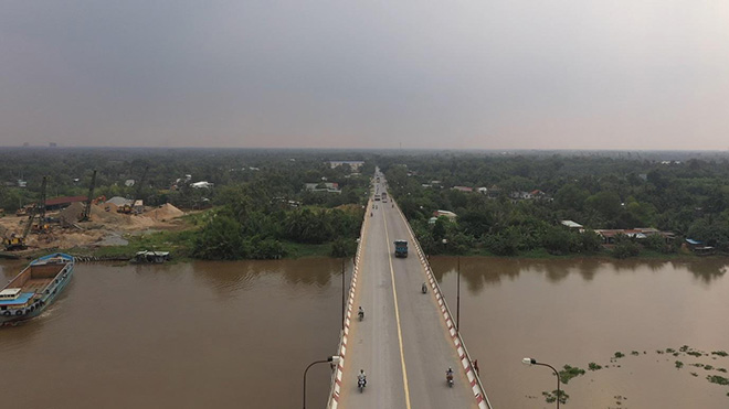 Loạt ông lớn đổ bộ, bất động sản Long An “nóng” chưa từng có - 1