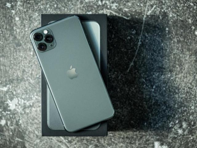 Thời trang Hi-tech - Mua iPhone chính hãng và "xách tay", bạn sẽ được gì và mất gì?