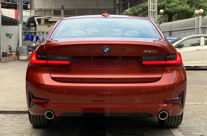 BMW bổ xung bản 330i Sport-Line tại Việt Nam, giá dự kiến 2,2 tỷ đồng - 6