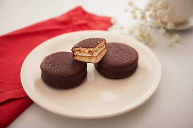 Những chiếc bánh phủ sôcôla Choco PN ngon lành!