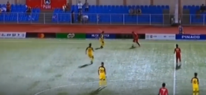 Trực tiếp bóng đá U22 Indonesia - U22 Brunei: Cột dọc cứu bàn thua thứ 9 (Hết giờ) - 17