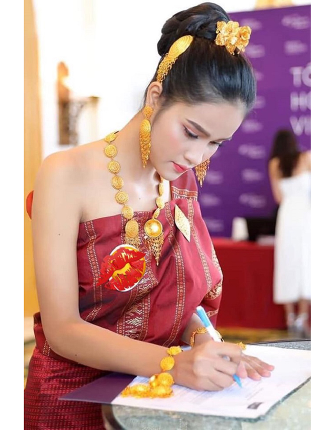 Nhiều người nhận xét Un Thị Loi có vẻ ngoài hiền hậu, dịu dàng.&nbsp;