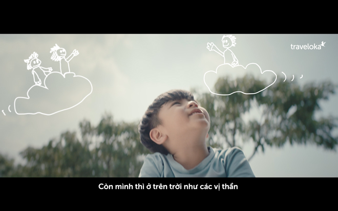 Nhưng Tết của con trẻ lại ngô nghê hơn rất nhiều.