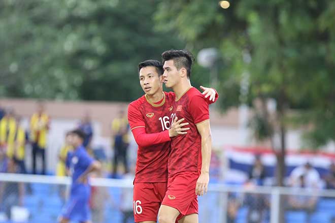 Tiến Linh lấy lại tinh thần cho U22 Việt Nam sau 2 bàn thua đầu trận