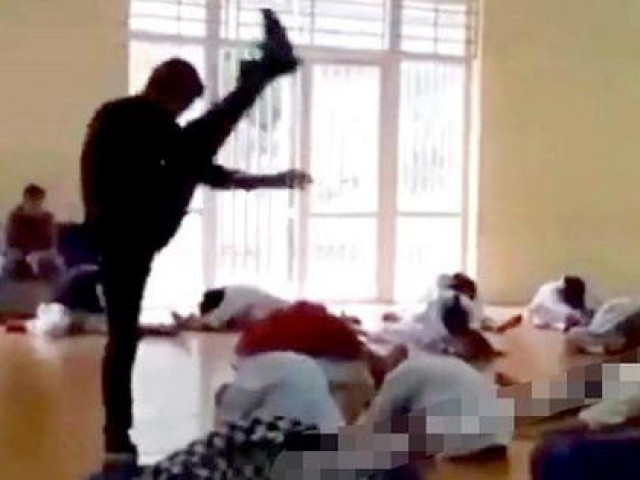 Tin tức trong ngày - Vụ thầy dạy võ đấm, đá, đạp liên tiếp các học trò: Phạt tội "Xâm hại sức khỏe người khác"