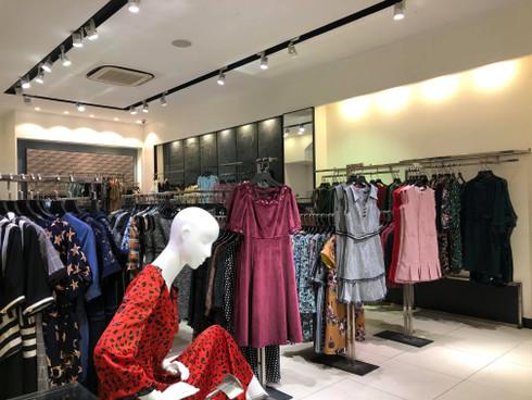 SEVEN.AM đã quay trở lại hoạt động nhưng cửa hàng rất vắng khách