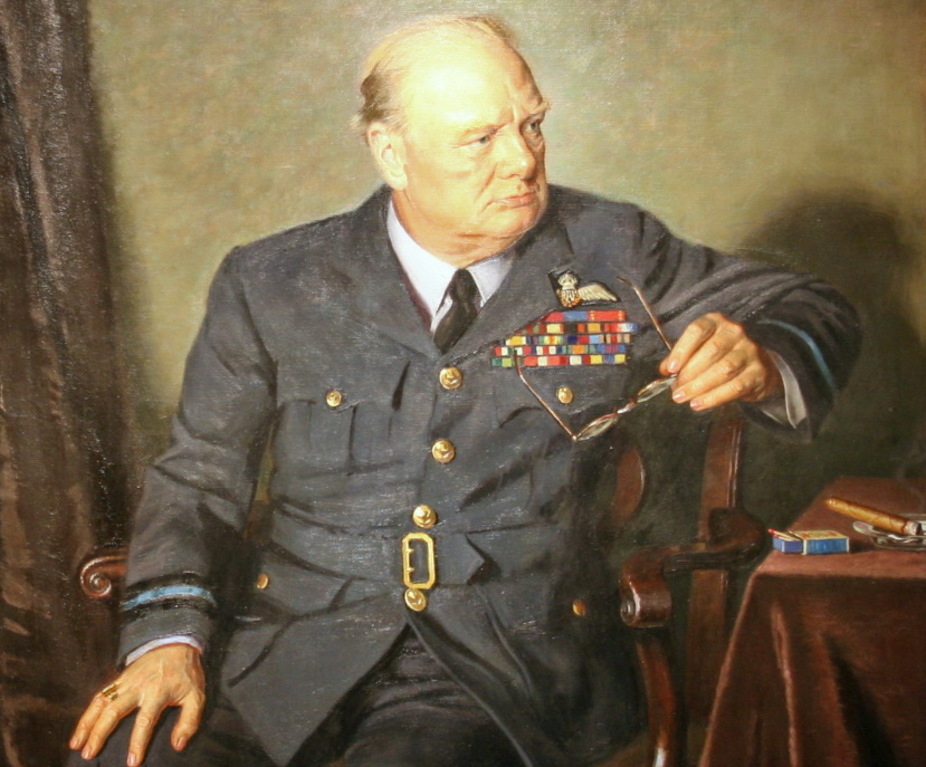 Trước một Hitler cực mạnh, Churchill trở thành vị cứu tinh của cả châu Âu như thế nào? - 1