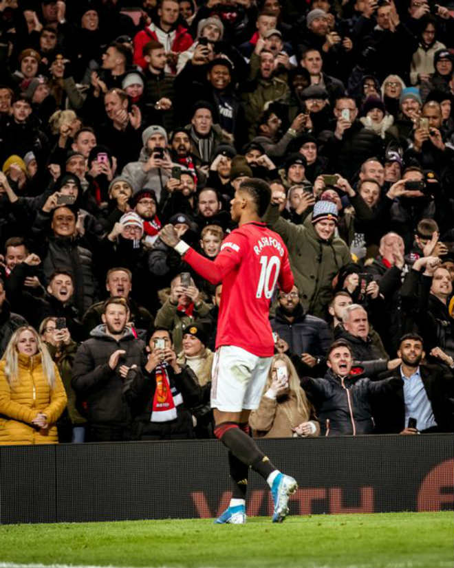 Rashford lập cú đúp giúp MU hạ Totenham 2-1 giữa tuần này