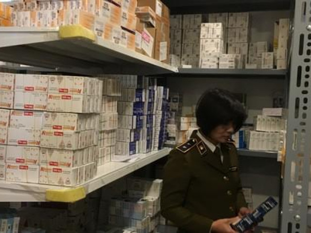 Thị trường - Tiêu dùng - Bắt lô thuốc tân dược hơn 1,7 tỉ đồng, cất giấu ở chung cư Hà Nội