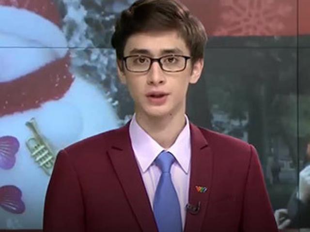 Ca nhạc - MTV - Soái ca Tây làm MC thời sự VTV4 bất ngờ "về quê trồng rau"