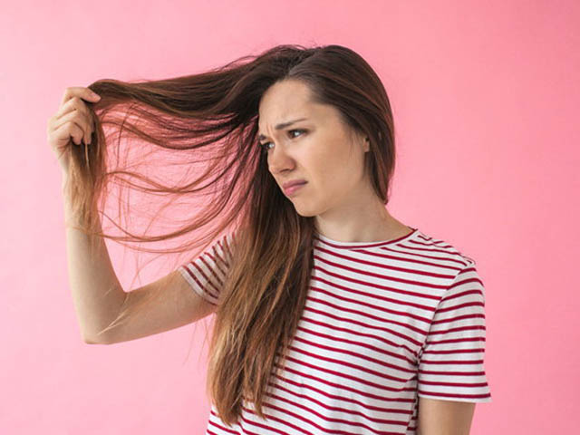 6 cách giúp giảm tình trạng tóc bết, nhiều dầu mà bạn chưa biết