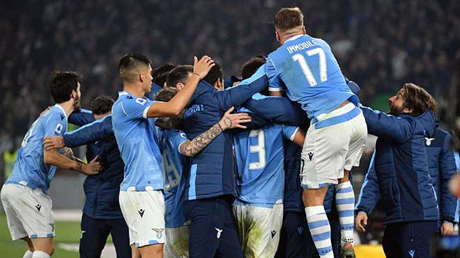 Lazio thắng lớn trước Juventus để rút ngắn cách biệt điểm số trước chính bại tướng