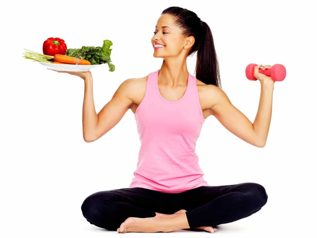 So sánh hiệu quả giảm cân giữa luyện tập và ăn kiêng