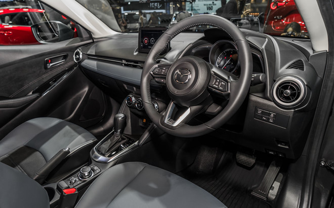 Cận cảnh Mazda2 2020 vừa ra mắt, giá từ 418 triệu đồng - 2
