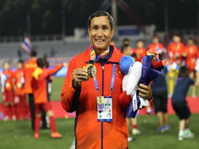 Bóng đá - HLV Mai Đức Chung quát bác sỹ vì chấn thương của Chương Thị Kiều đấu Thái Lan