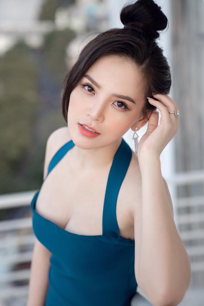 Vô tình vướng scandal làm ảnh hưởng tới sự nghiệp của Trang Phi. Trong hơn nửa năm qua cô không hoạt động mạng xã hội và không tham gia các sự kiện trong showbiz. Đầu tháng 11 vừa qua, nữ diễn viên mới đăng tải hình ảnh mới trên Instagram và mở lại Facebook cá nhân.