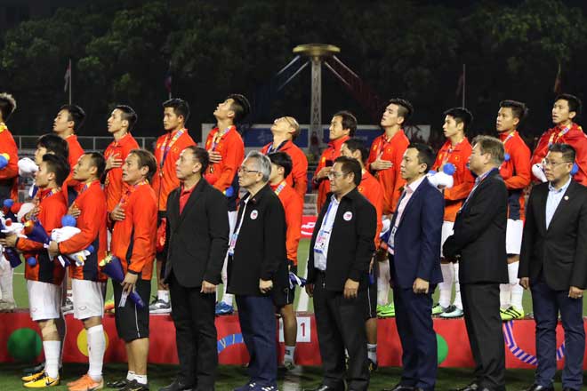 U22 Việt Nam tưng bừng ăn mừng HCV SEA Games: Thầy trò Park Hang Seo vinh danh lịch sử - 2