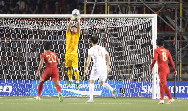 Trực tiếp bóng đá chung kết SEA Games U22 Việt Nam - U22 Indonesia: Đối thủ bất lực tìm bàn danh dự (Hết giờ) - 9