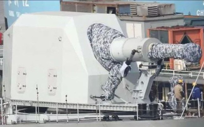 Pháo điện từ là thành tích đáng kể nhất của Trung Quốc, nhưng Mỹ đã từ bỏ vì hiệu suất chiến đấu kém của vũ khí này. Nguồn: Sina.