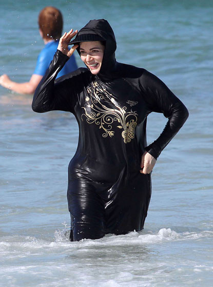 Burkini bị cấm ở Pháp.