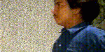 Cảnh sao nữ cầm lược đe dọa huấn luyện viên để được ra sân bóng đá gây sốt - 6