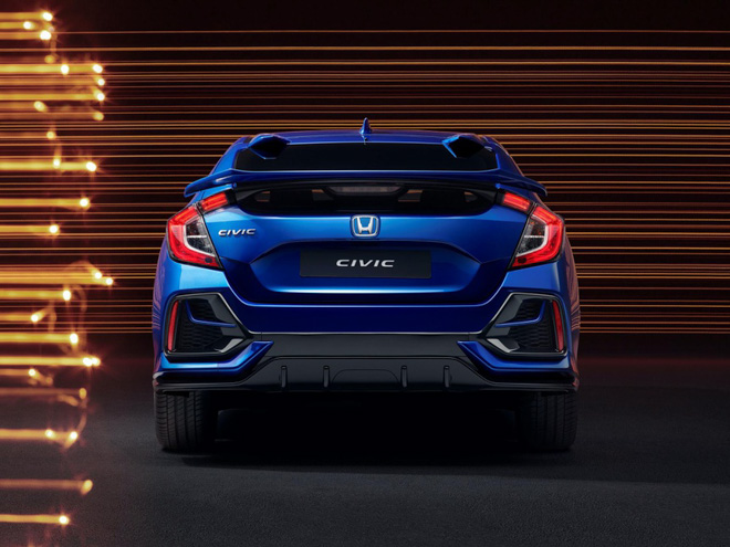 Honda ra mắt biến thể Sport Line mới cho dòng xe sedan Civic - 4