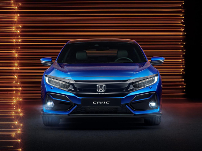 Honda ra mắt biến thể Sport Line mới cho dòng xe sedan Civic - 3