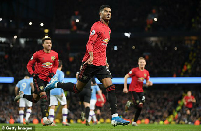 MU vừa thắng cả Tottenham và Man City ở giải Ngoại hạng Anh