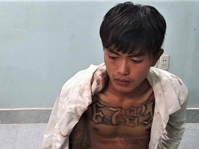 Pháp luật - Đợi hát karaoke quá lâu, đâm 3 người thương vong: Khách "không mời mà đến"