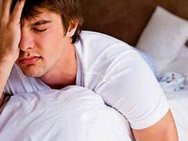 Bạn trẻ - Cuộc sống - Thiếu ngủ, bơ phờ vì hàng xóm thường xuyên "chiến đấu" huỳnh huỵch, ồn ào suốt đêm